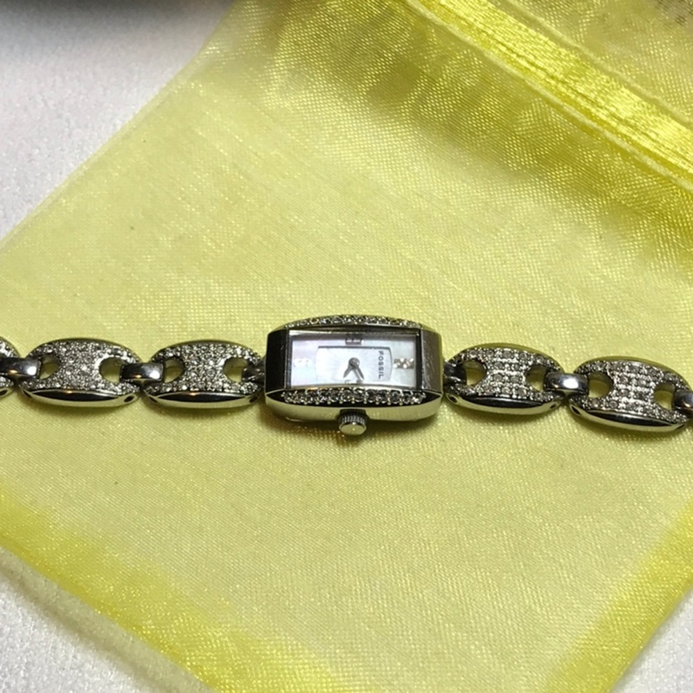 Fossil wrist watch silver euc ladies 💎 diamonds